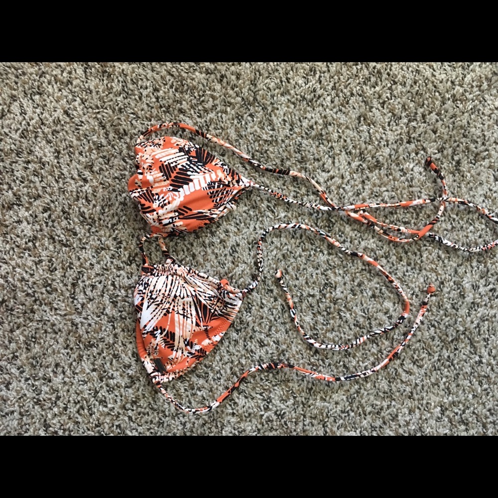 Bikini top